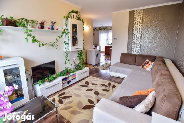 Eladó lakás Kecskemét Hunyadiváros
