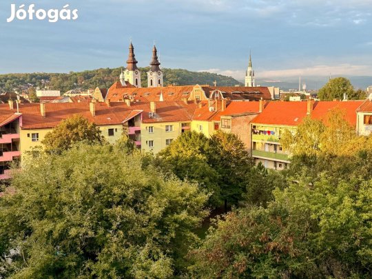 Elado lakas Miskolc belvaros