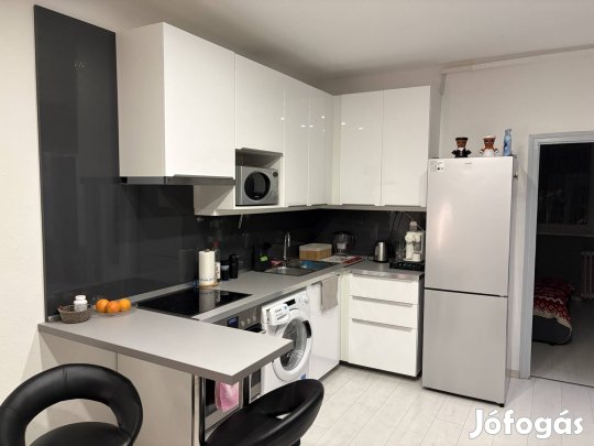 Eladó lakás Székesfehérvár