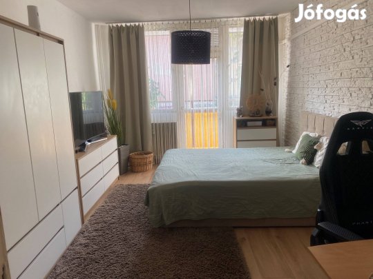 Eladó lakás Újpest központban