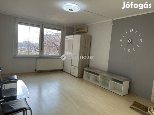 Eladó lakás, Budapest 10. ker.