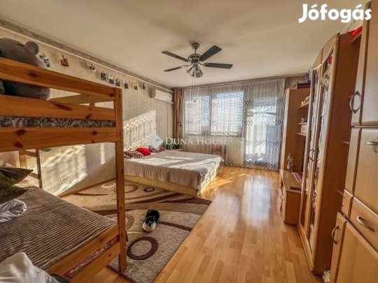 Eladó lakás, Budapest 10. ker.