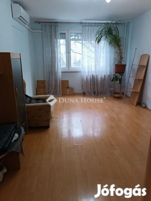Eladó lakás, Budapest 15. ker.