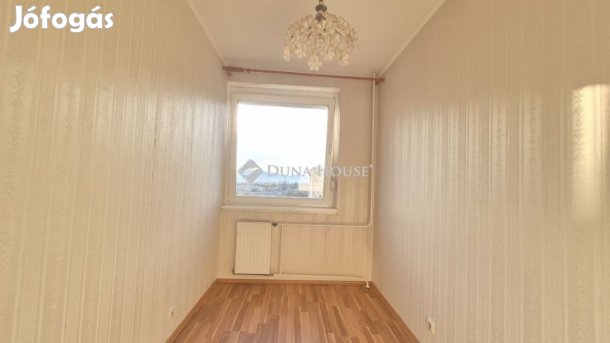 Eladó lakás, Budapest 15. ker.