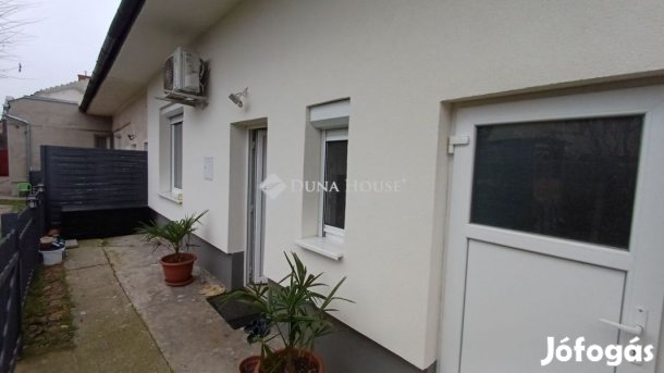 Eladó lakás, Budapest 15. ker.