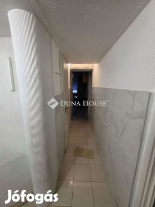 Eladó lakás, Budapest 15. ker.