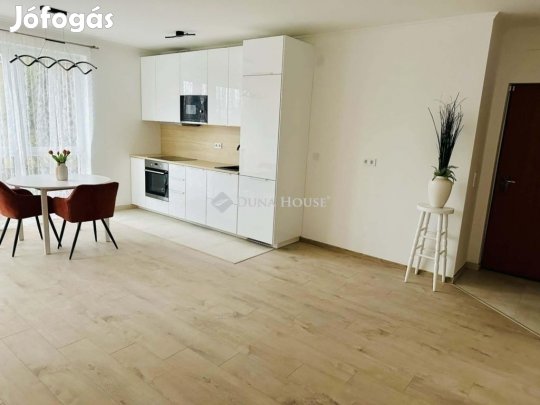 Eladó lakás, Budapest 16. ker.