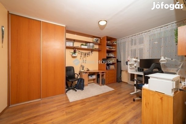 Eladó lakás, Budapest 4. ker.