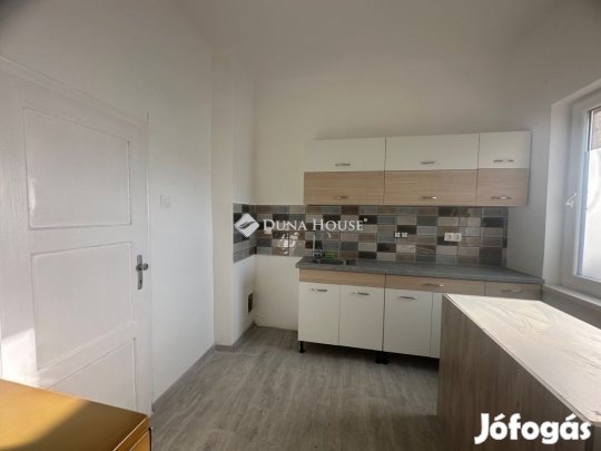 Eladó lakás, Budapest 4. ker.