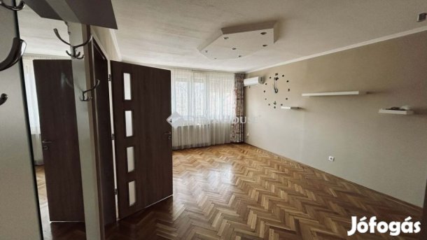 Eladó lakás, Budapest 4. ker.