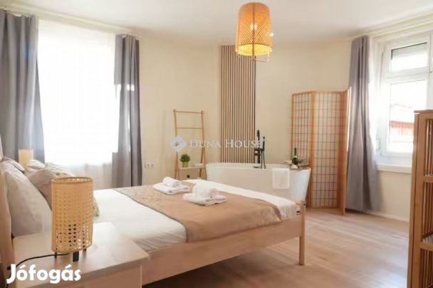 Eladó lakás, Budapest 6. ker.