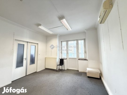 Eladó lakás, Budapest 6. ker.