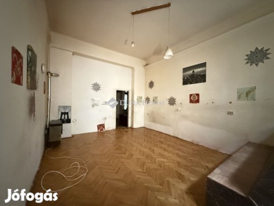 Eladó lakás, Budapest 8. ker.