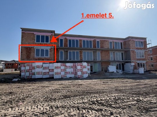 Eladó lakás, Győr