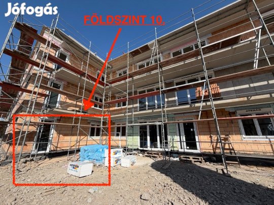 Eladó lakás, Győr