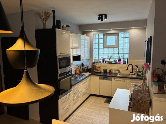 Eladó lakás, Győr Likócs, 94900000 Ft, 92 nm
