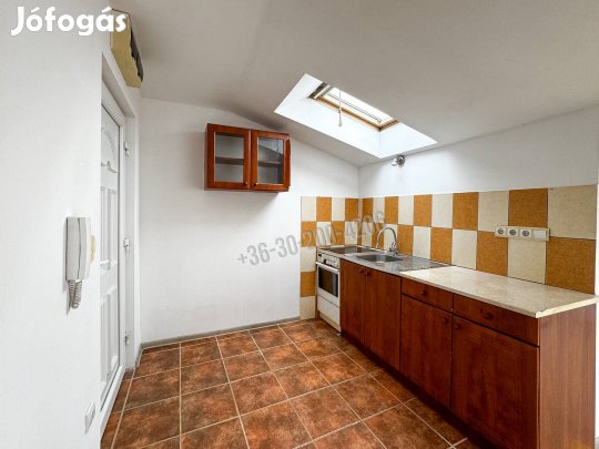 Eladó lakás, Mosonmagyaróvár, 21900000 Ft, 31 nm