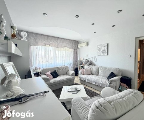 Eladó lakás, Oroszlány, Táncsics Mihály út, 34900000 Ft, 53 nm 197_tl