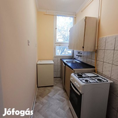 Eladó lakás, Salgótarján Városközpont, 9490000 Ft, 32 nm 170_kir