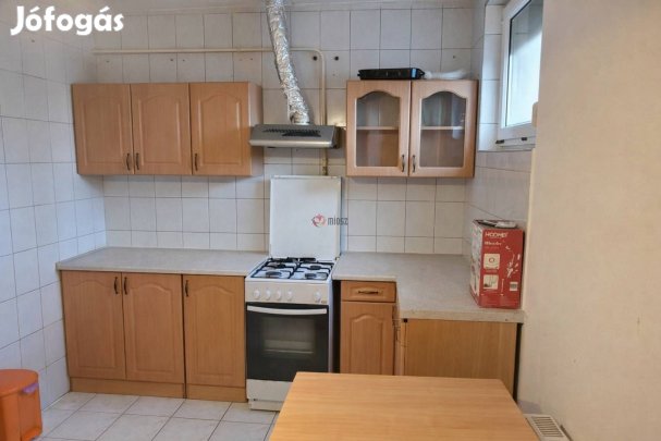 Eladó lakás, Székesfehérvár Belváros és környéke, Szent Gellért 194_rd