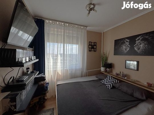 Eladó lakás - Budapest III. kerület, Békásmegyer