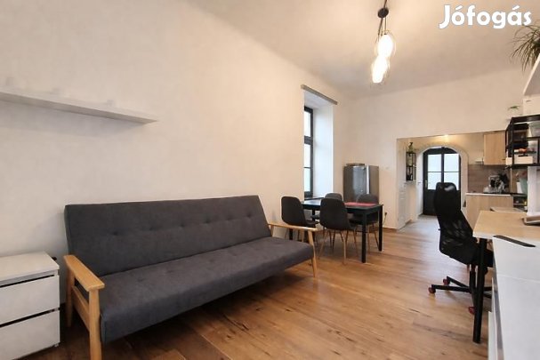 Eladó lakás - Budapest II. kerület, Újlak