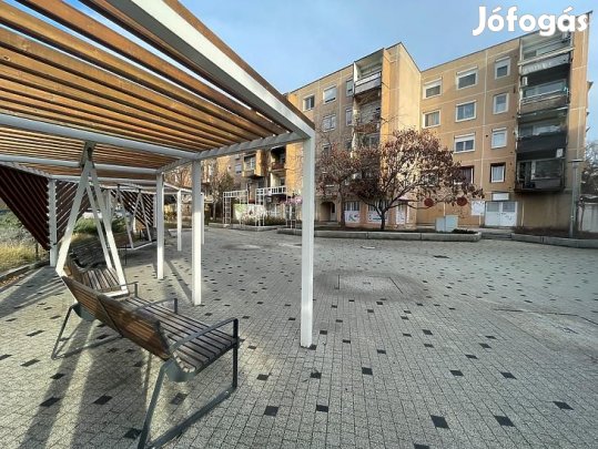 Eladó lakás - Budapest IV. kerület, Káposztásmegyer