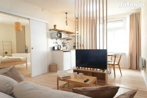 Eladó lakás - Budapest VI. kerület, Dessewffy utca