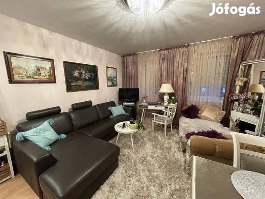 Eladó lakás - Budapest XV. kerület, Illyés Gyula utca