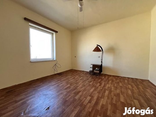 Eladó lakás - Budapest X. kerület, Gyárdűlő