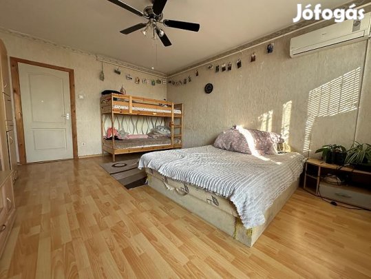 Eladó lakás - Budapest X. kerület, Laposdűlő