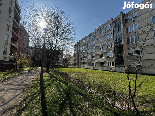 Eladó lakás - Gödöllő