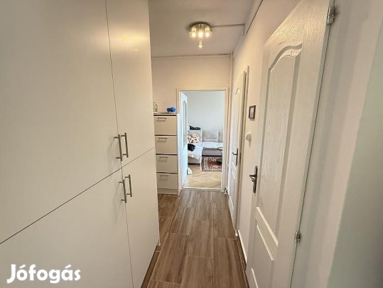 Eladó lakás - Szentendre