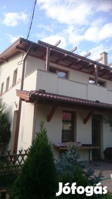 Eladó lakás (ikerház rész) Bp XVII kerületben