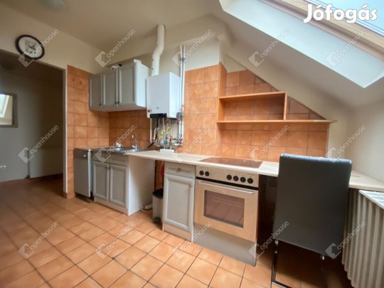 Eladó lakás a Nagyerdőn!
