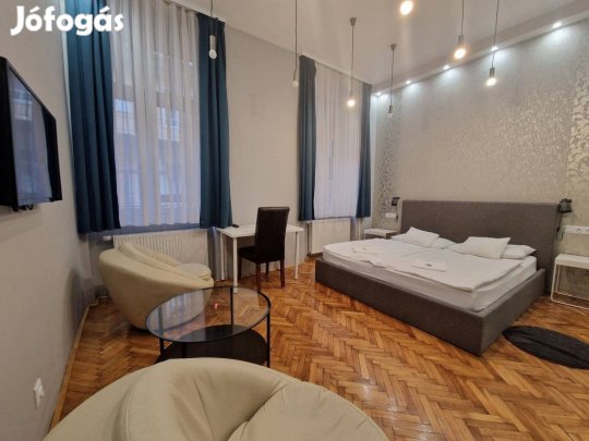 Eladó lakás a Weidlich-udvarban  Miskolc belvárosának ékköve!