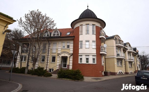 Eladó lakás az Óvárosban!
