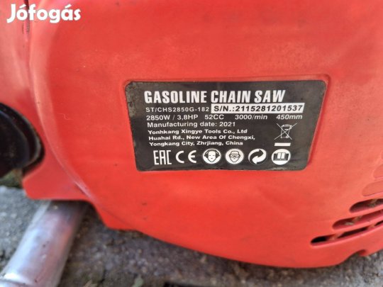 Eladó láncfürész