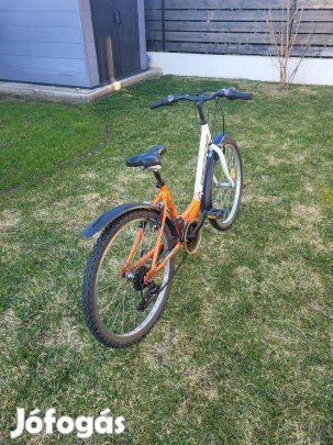 Eladó leány kerékpár