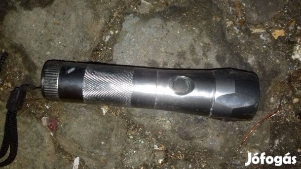 Eladó led elemlámpa elem lámpa