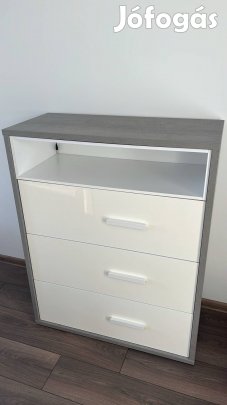 Eladó magasfényű komód