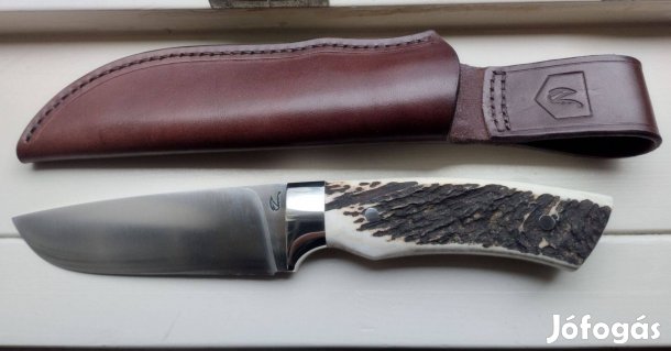 Eladó magyar kézműves kések