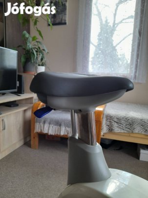 Eladó masszív jó állapotú használt szobabicikli
