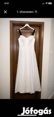 Eladó menyasszonyi ruha 