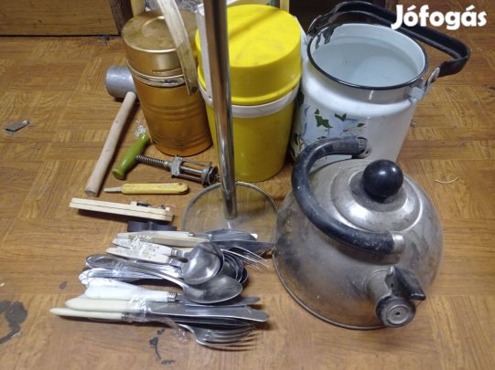 Eladó minden kellékek olcsón