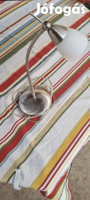 Eladó modern asztali lámpa