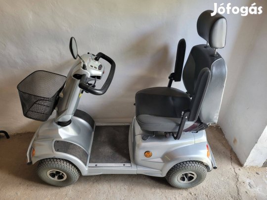 Eladó moped, kiterjesztett hatótáv, teherbírás 200 kg!!!