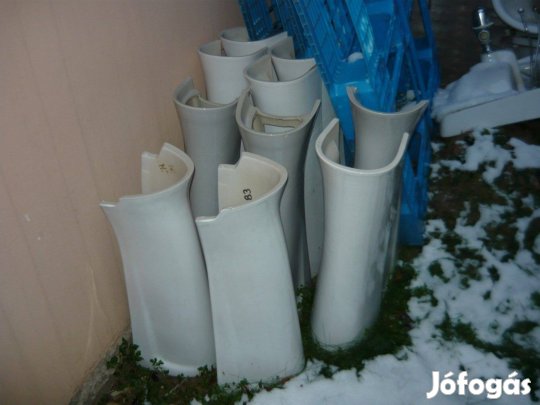 Eladó mosdótalp többféle