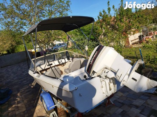 Eladó motorcsónak