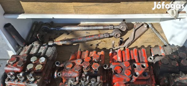 Eladó mtz vezértömbök